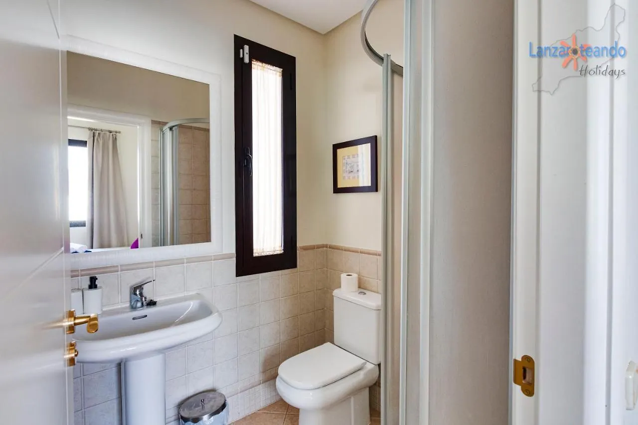 Vivienda Vacacional El Golfo Playa Blanca  Spain