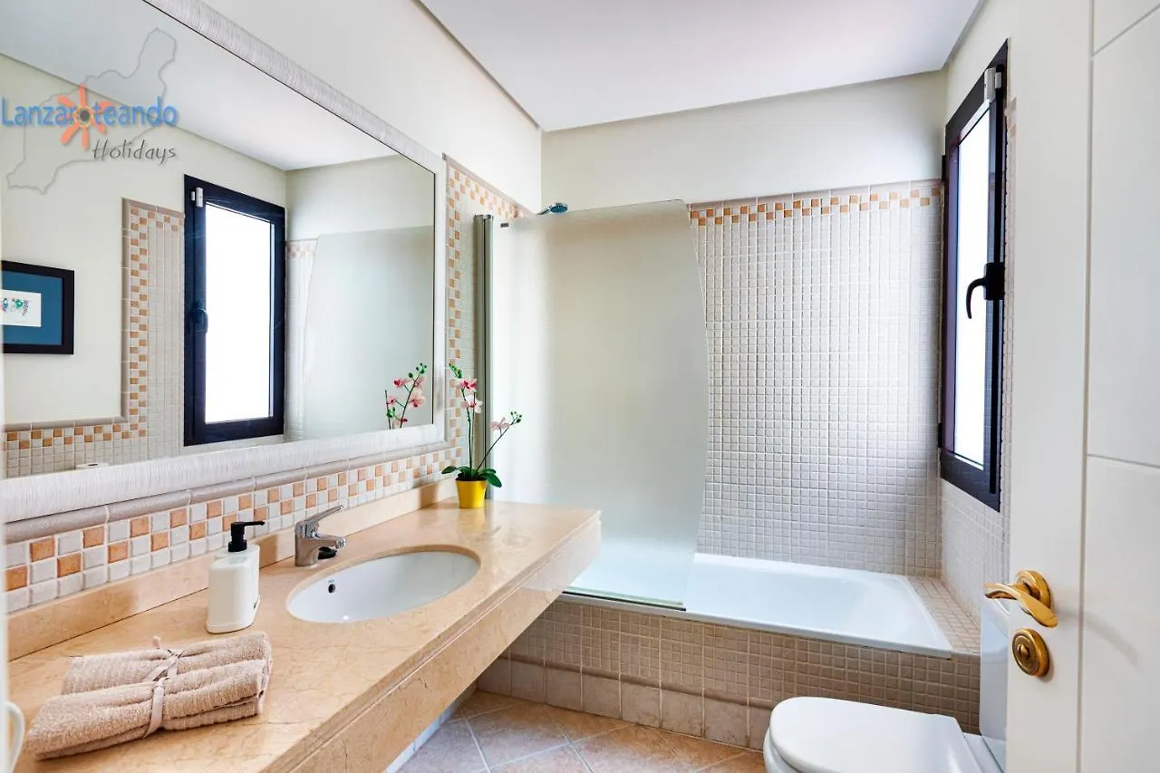 Vivienda Vacacional El Golfo Playa Blanca